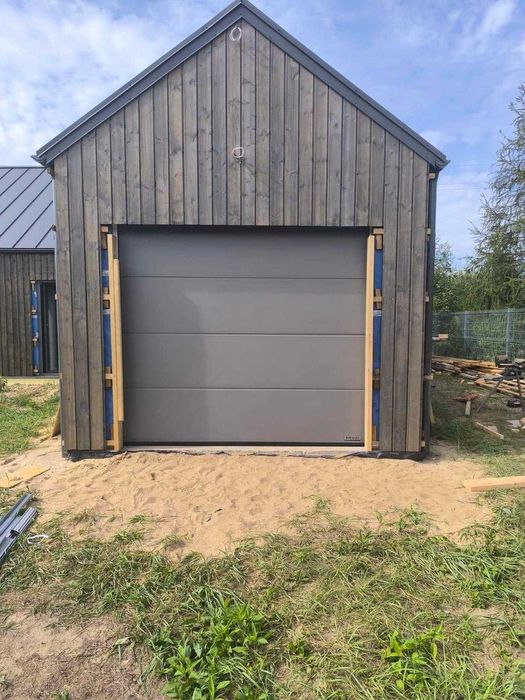 Okazja! Brama garażowa Hörmann 5000x2250 na pilota Z MONTAŻEM
