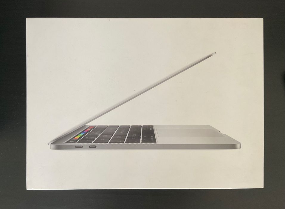 MacBook Pro 2018 13 / i5 / 16GB / 120GB USA