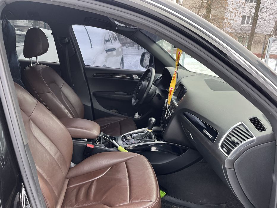 Audi Q5 2012 г.в 2.0 ТДІ дизель. Готов рассмотреть обмен