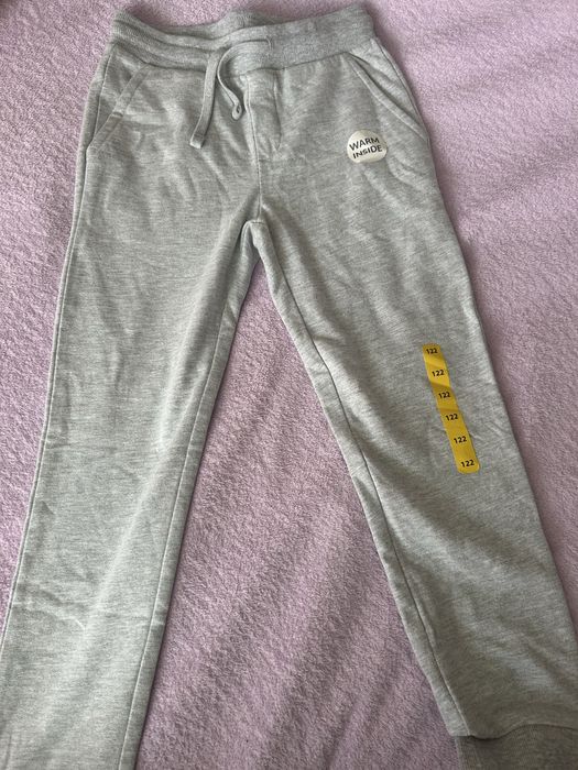 Штани нові 122 теплі