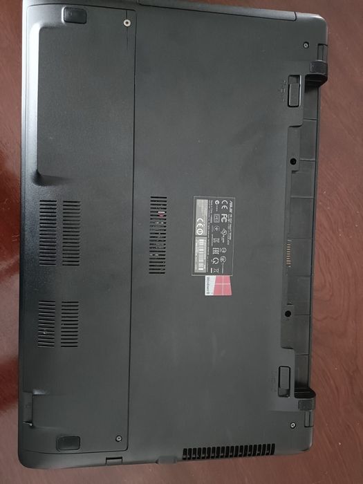 ASUS i3, SSD 500Gb