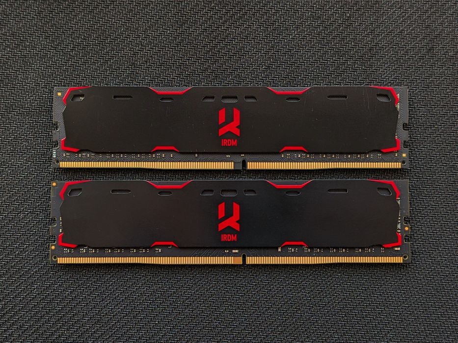 DDR4 Goodram 16GB [8+8] 2400Mhz CL15