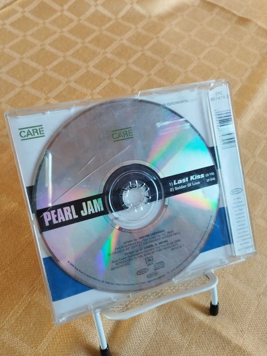 Pearl Jam - Last Kiss