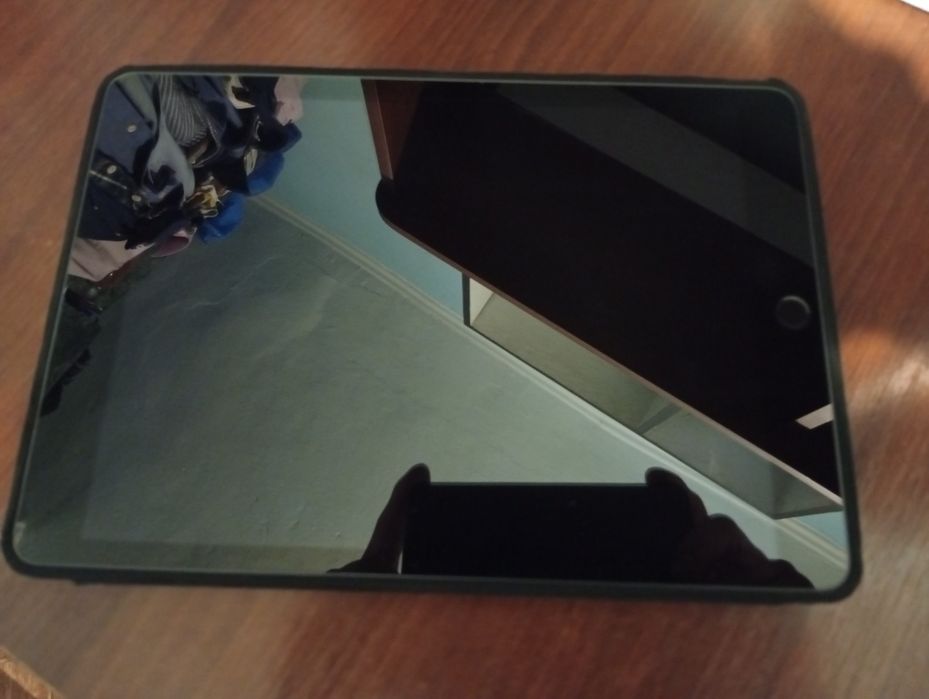 Планшет iPad 18.2.1