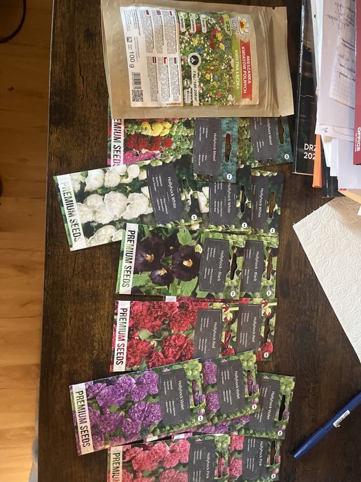 Nasiona kwiatow polnych i malwa