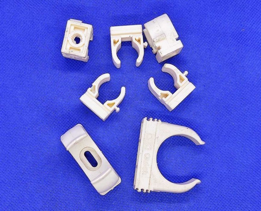 Conjunto de fixadores abraçadeiras e extensões