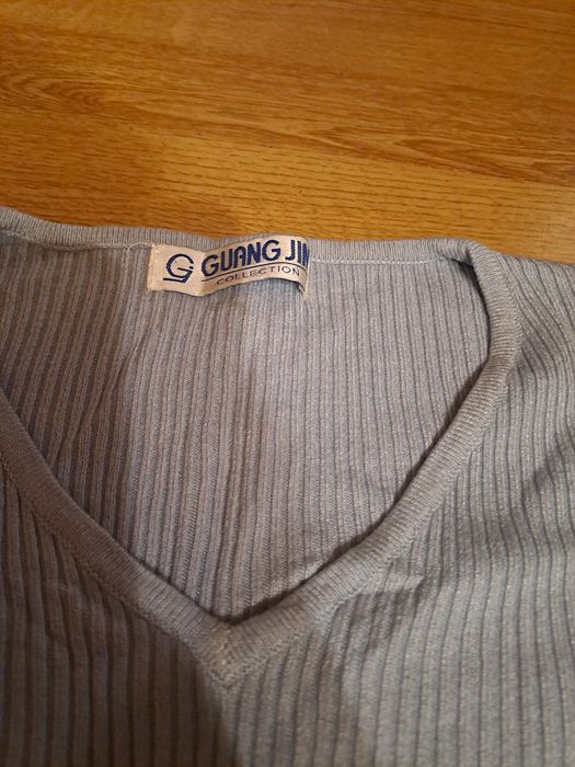 Sweter damski niebieski