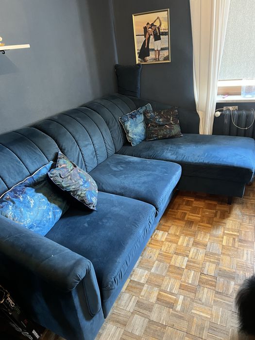 Naroznik welurowy granatowy