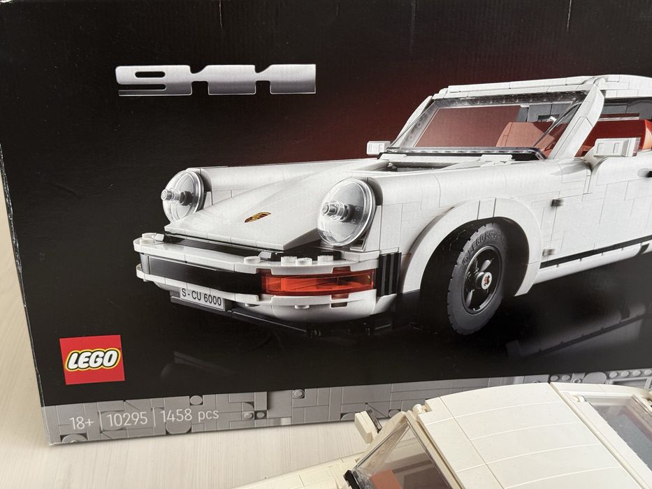 Конструктор LEGO Icons expert Porsche 911 (10295) вживаний та зібраний оригінал
