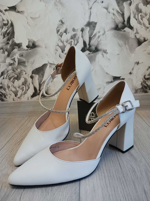 Шкіряні туфлі, білі, 40р.