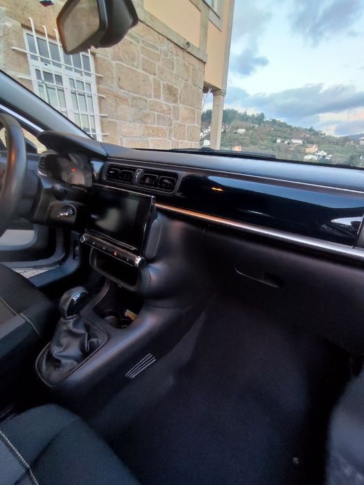 Citroen C3 1.2 puretech shine 2018