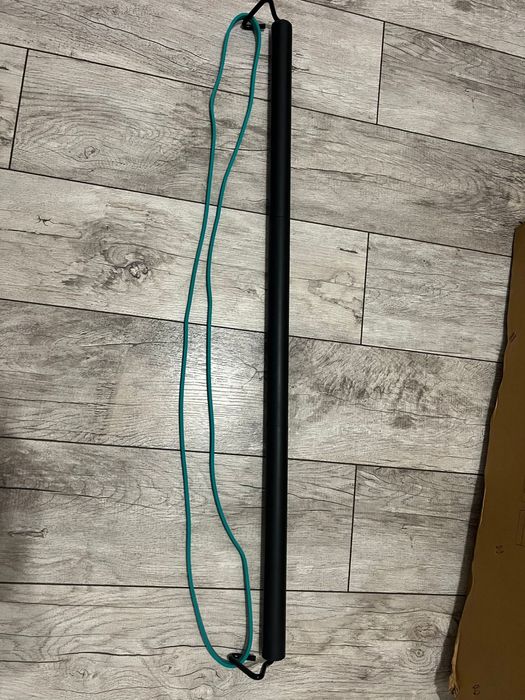 Drążek do cwiczen/ gumy