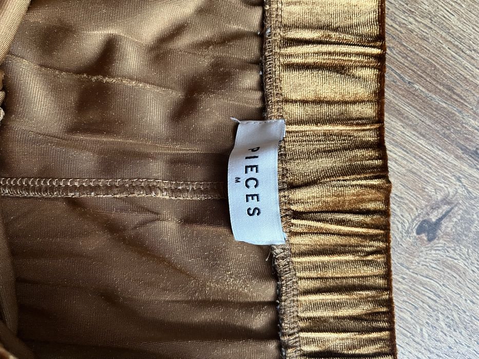 Spodnie welurowe Pieces