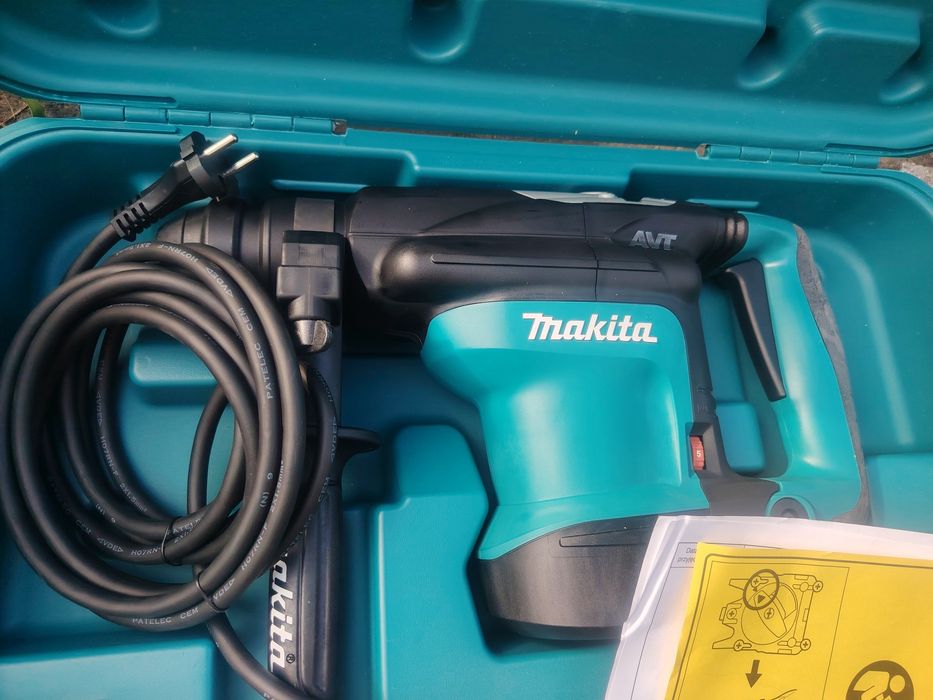 Młotowiertarka Makita HR3210C