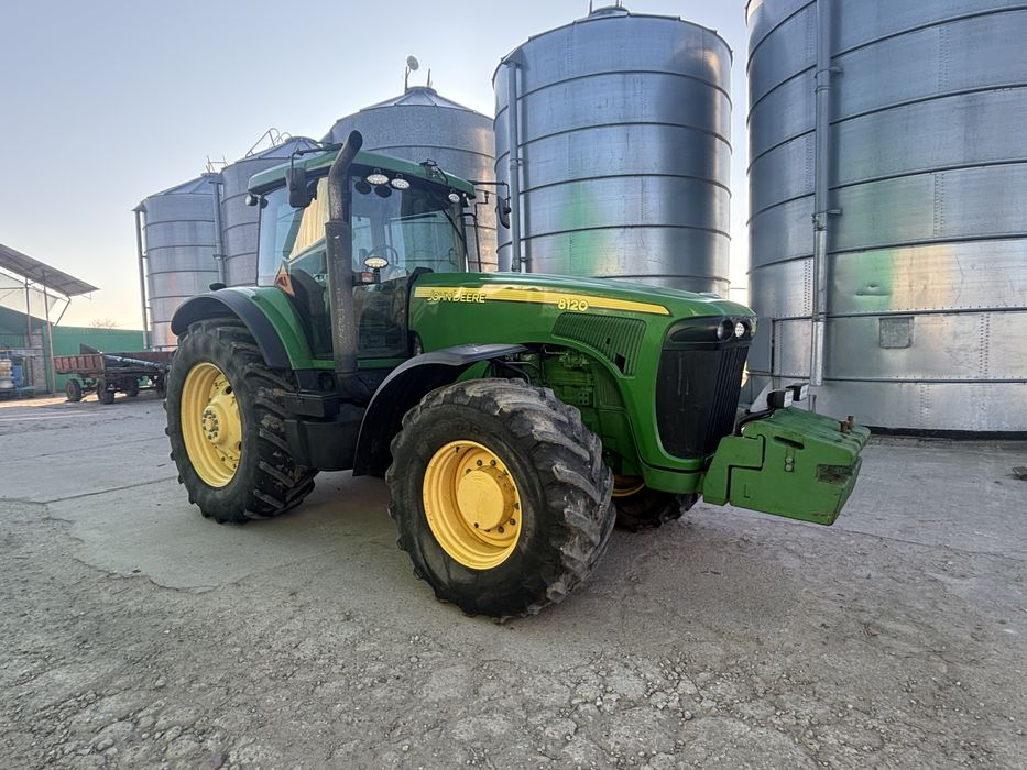 John deere 8120 z gospodarstwa