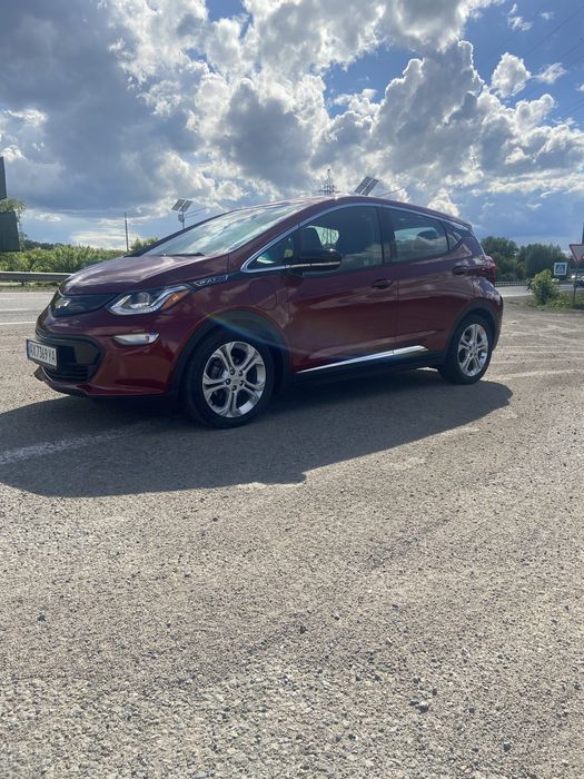 Продам CHEVROLET bolt ev