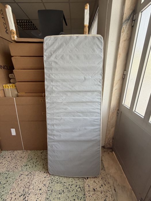 Colchão IKEA solteiro 1,90x0,80m