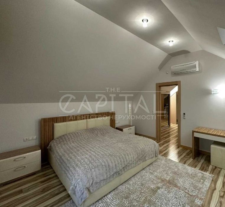 Продажа дома с бассейном, КГ Козырная карта, Березовка Макаровский р-н