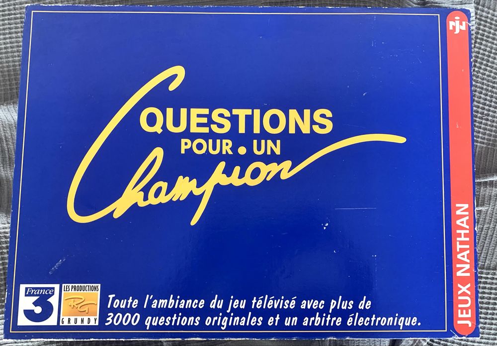 Jogo de tabuleiro  "Questions pour un Champion"