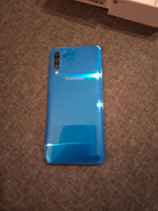 Telefon komórkowy Samsung Galaxy A50
