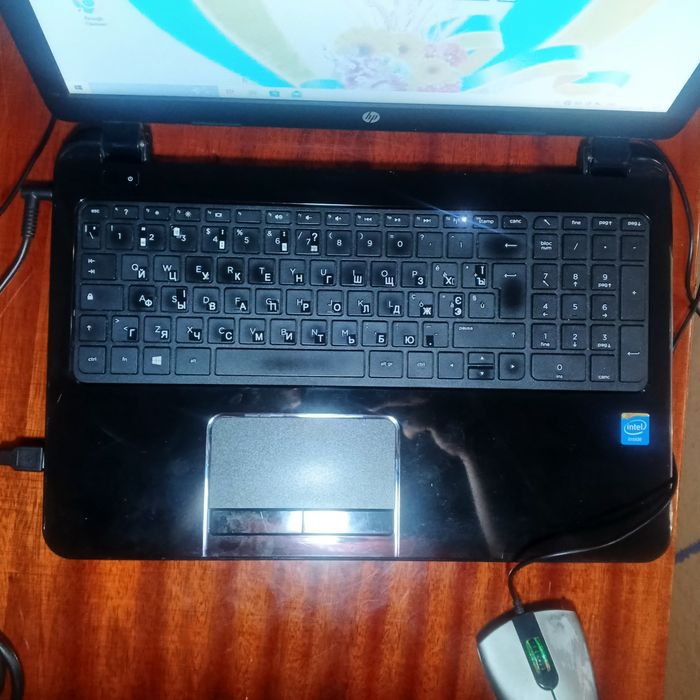 Ноутбук HP 4 озу на 256 hdd