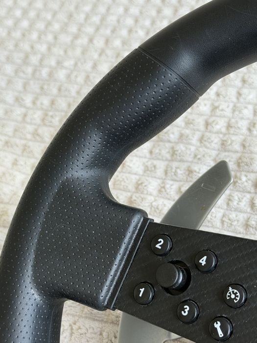 Fanatec P1 V2 Кермо