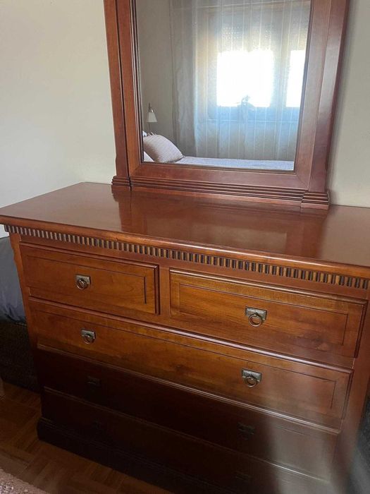 Mobilia de Quarto em Cerejeira