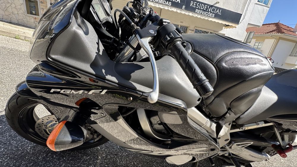 Honda CBR 600F - 57.000 km- excelente estado