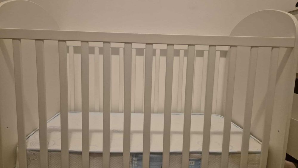 Berço IKEA mais colchão da Zippy 1.20.m/60cm