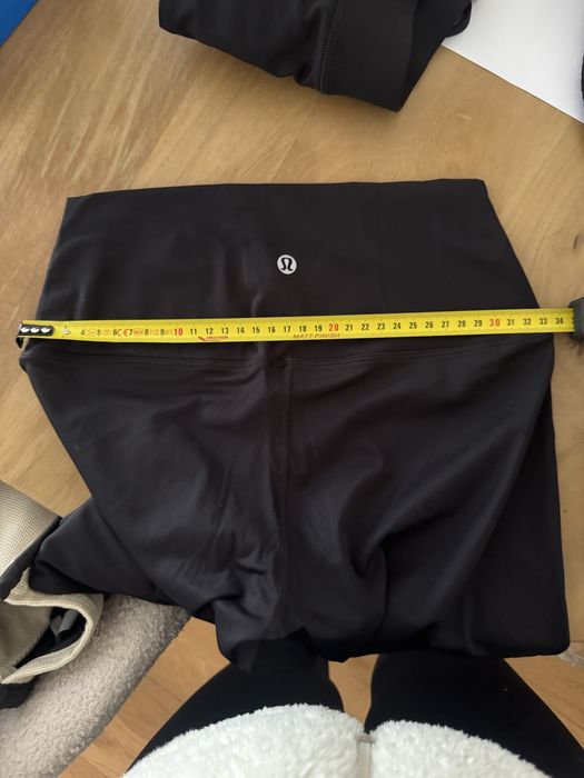 Conjunto desportivo Lululemoon