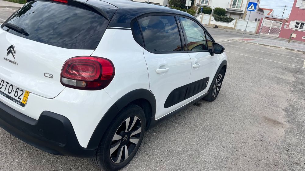 Citroën C3 1.2 PureTech Shine foto 2
