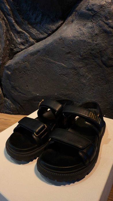 Сандалі Dior (оригінал)