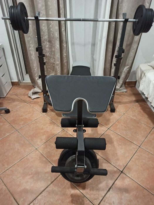 Banco supino , pernas e braços