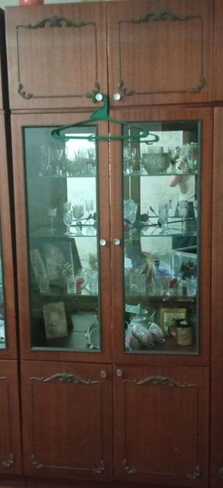 Лише серванти в наявності