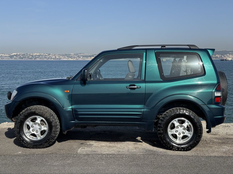 Mitsubishi Pajero GLS DID 3.2 V60