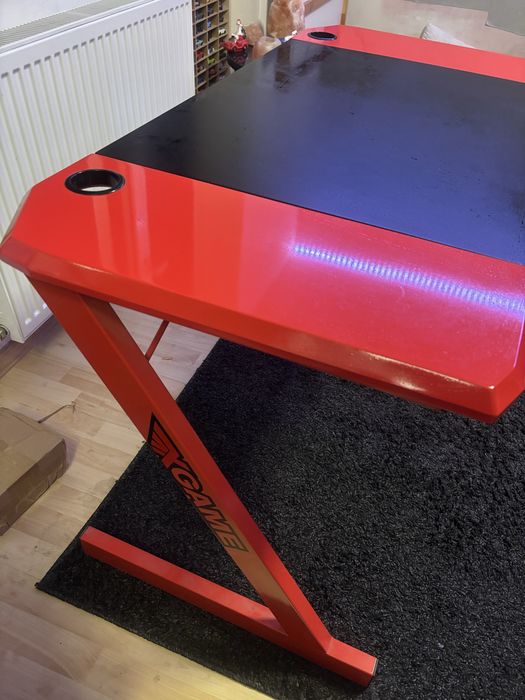 Biurko gemingowe wymiary 120 na 60 cm
