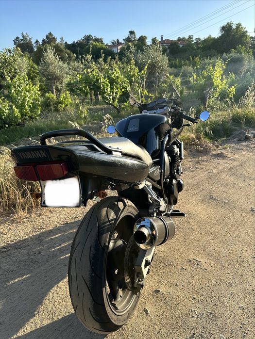 Yamaha Fazer 600