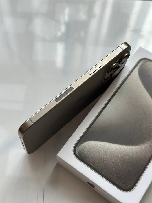 Продам IPHONE 15 PRO MAX 256 Neverlock
