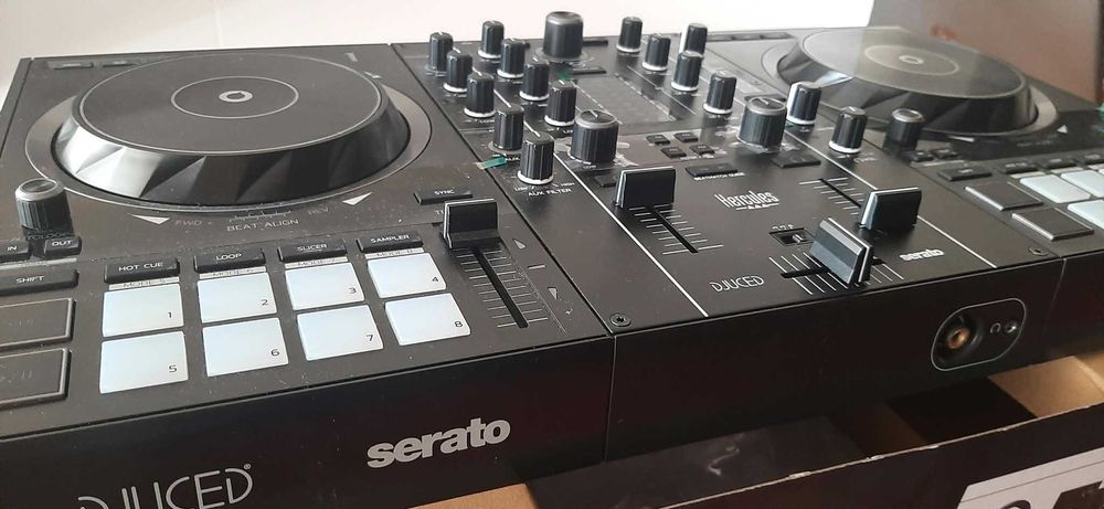 Hercules DJControl Inpulse 500 – Como Nova (Na Caixa e com Películas)