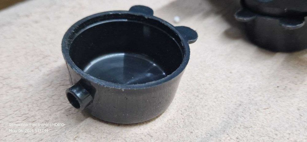 антенные крепления (центральное) для элементов диполя