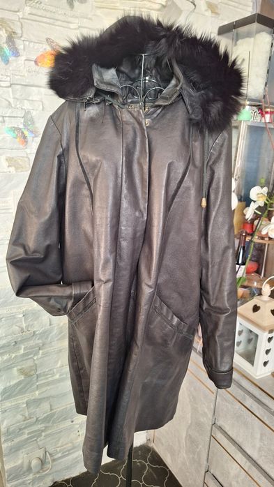 Sprzedam damski płaszczyk że skóry