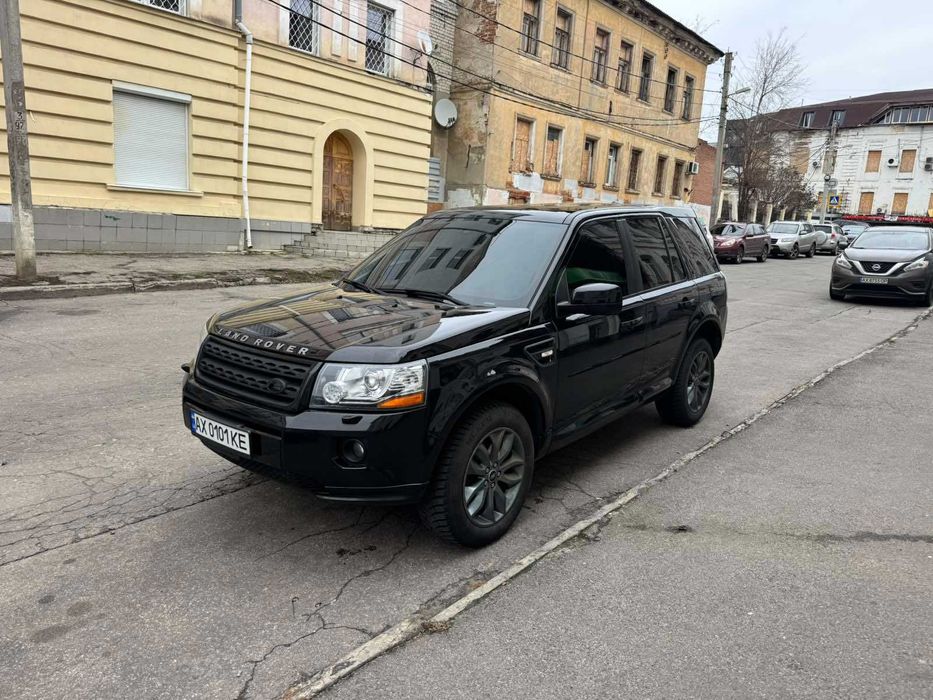 Land Rover 2014 р. – Надійність, стиль і комфорт у кожній деталі!

Продаю свій улюблений Land Rover 2014 року. Авто привезене з СШАЮ, придбано у Дніпро. Машина у відмінному технічному та візуальному стані.
-Другий власник в Україні
-Оригінальний пробіг
-Справжній повний привід – ідеально для міста та подорожей
-Просторий, комфортний салон з преміальними матеріалами
-Сучасні системи безпеки та асистенти водія

Авто доглянуте, вкладень не потребує – сів і поїхав.
Технічно обслуговується на офіційному сервісі Land Rover у м.Харків, Авто Граф М. Пройшло тільки повне ТО: заміна мастила, фільтра та ін. 

-Дзвоніть прямо зараз – домовимося про перегляд!