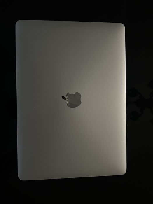 Macbook Pro 2019 Como Novo Para Venda447403925397852162