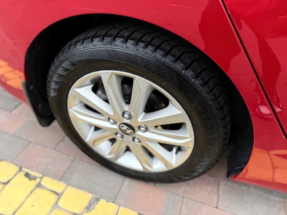 Офіційна Елантра на автоматі