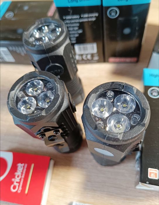 Фонарик ручной на аккумуляторе