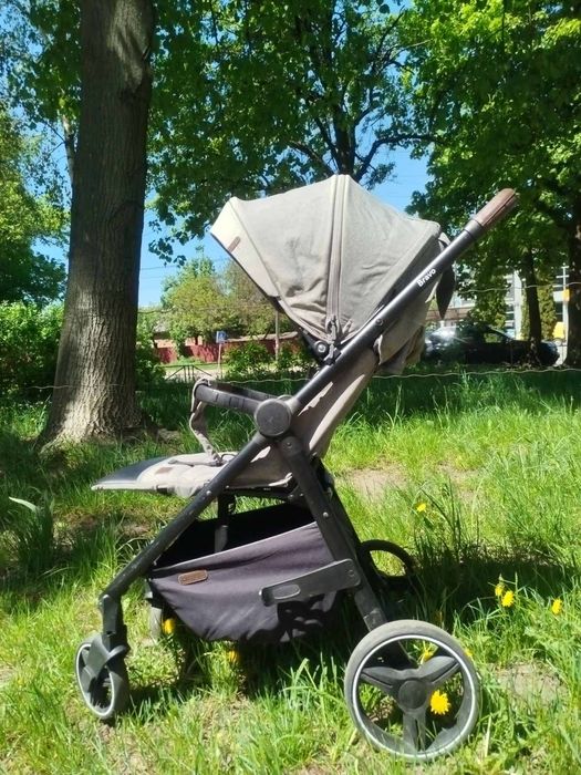 Прогулянкова коляска візок Carrello bravo Carello карелло браво 8512 с