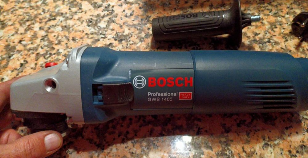 Rebarbadora Bosch profissional 1400w 125mm