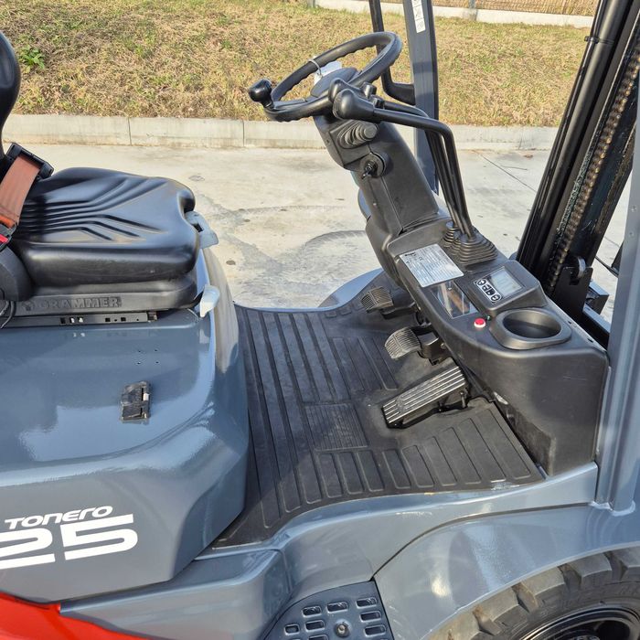 Навантажувач TOYOTA 2,5 тон 2019р