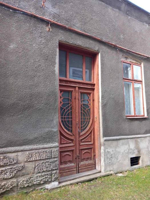 Продам 3кв.в м.Вижниця Чернівецької обл.