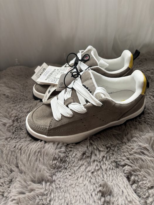 Стильні  кросівки від Zara 30р